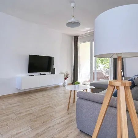 Marina Apartman