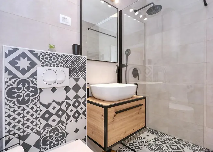 Marina Апартаменти Задар