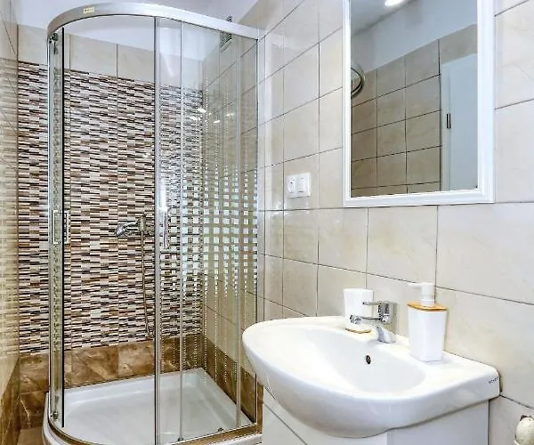 Marina Апартаменти *