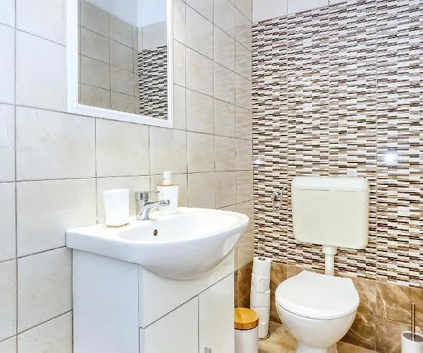 Marina Апартаменти Задар