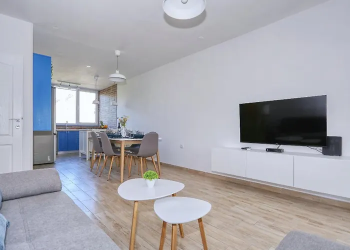 Marina Апартаменти *